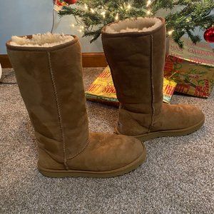 UGG size 8 tall boot